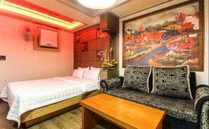 Standard Double Room | Desk, free WiFi - Noblesse Motel (Geoje)