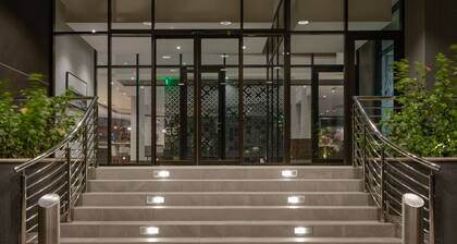 Crowne Plaza Dar es Salaam by IHG