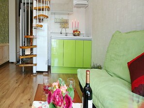 Duplex | Living area | Flat-screen TV, heated floors - Sand Beach Pension (Geoje)
