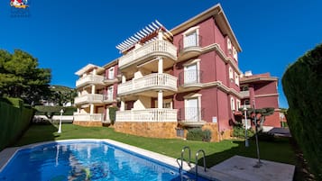 Piscina stagionale all'aperto