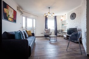 Flat-screen TV - Apartment Eugen 2 (Novi Sad)