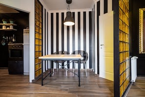 Deluxe Apartment | Living room