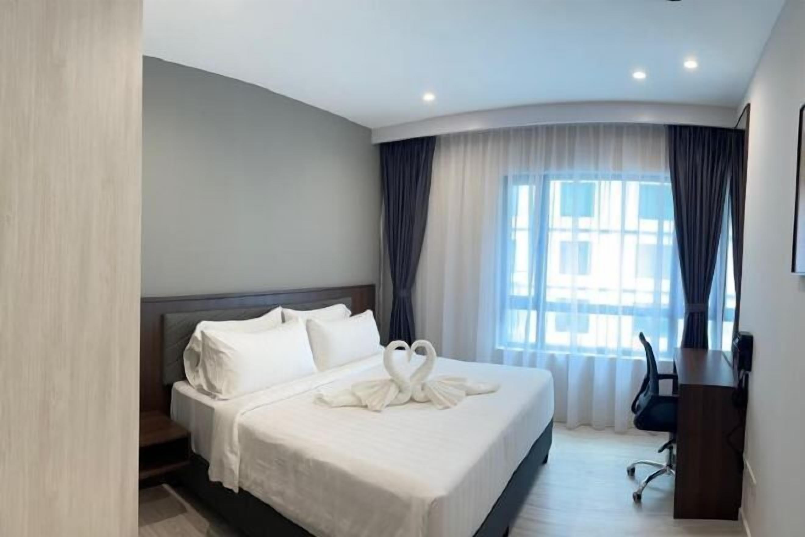 Iron/ironing board, free WiFi, wheelchair access