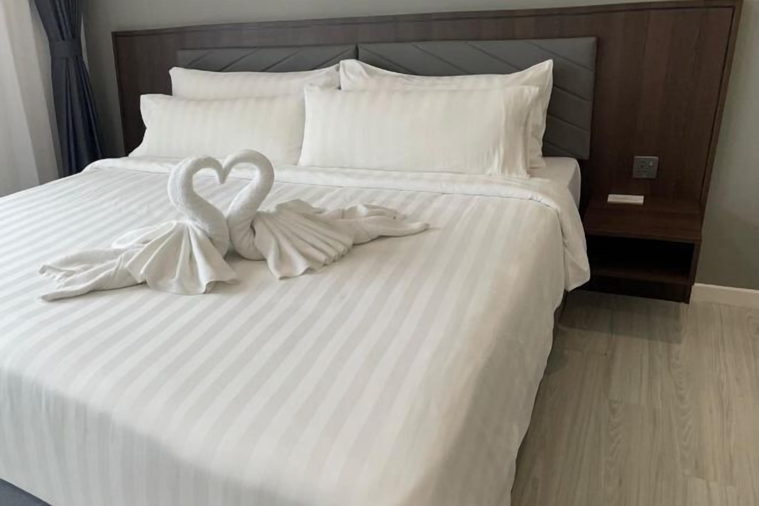 Iron/ironing board, free WiFi, wheelchair access