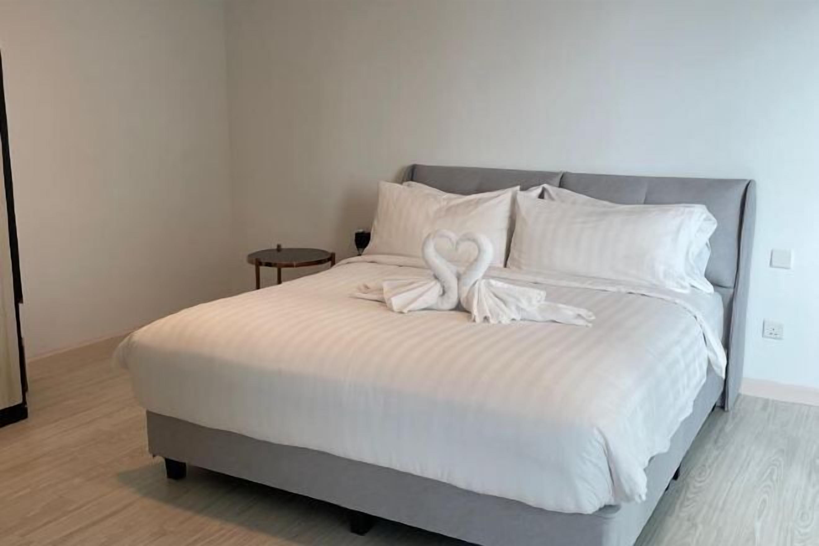 Iron/ironing board, free WiFi, wheelchair access