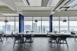 Dining - Suasana Suites by Subhome (Johor Bahru)