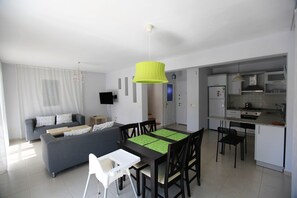 Villa | Oppholdsrom | LCD-TV