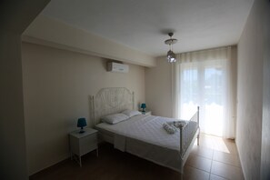 Villa, non-fumeur | Décor unique, ameublement unique, bureau, accès au Wi-Fi (inclus)
