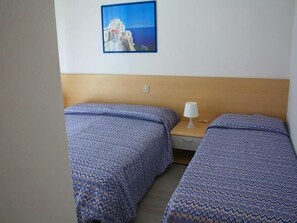 Apartment, 1 Bedroom, Balcony (E)