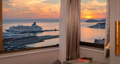 Royal Suites Sky