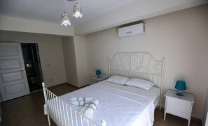 Vila | 4 quartos, escrivaninha, Wi-Fi de cortesia
