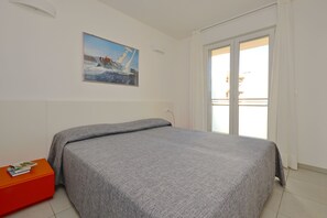 Appartement Penthouse, 3 chambres, patio (CX8) | Coffre-fort, lit de bébé (supplément), accès au Wi-Fi (inclus)