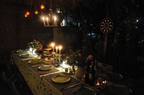 Se sirven desayunos, comidas y cenas