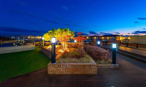 Golden Tulip Essential Namgang