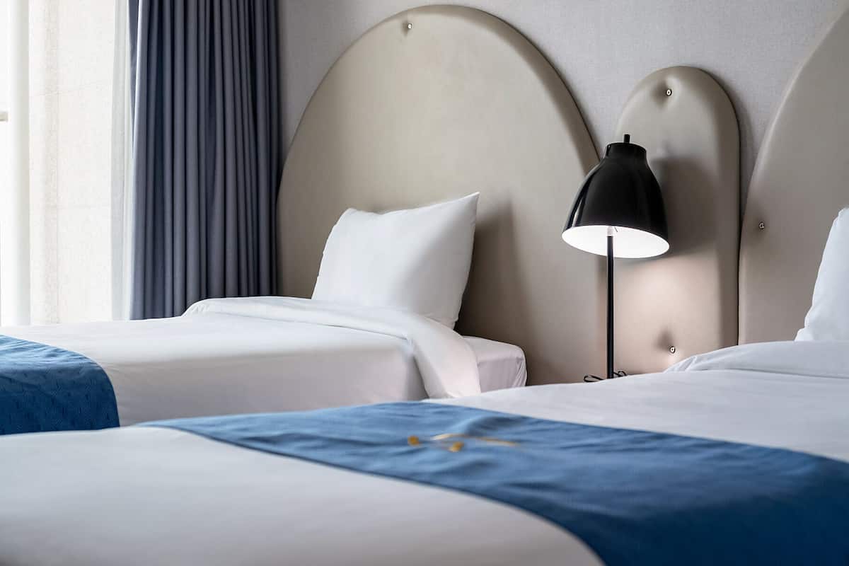 standard room, 2 single beds | desk, laptop workspace, blackout curtains, soundproofing