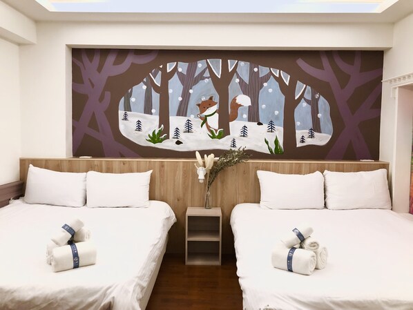 Business Quadruple Room, 2 Double Beds, Non Smoking - Go To Where (Kaohsiung)