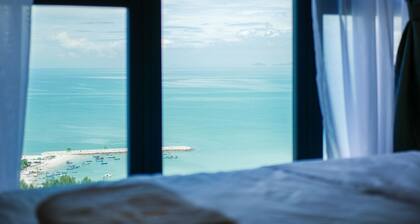 May Full Seaview Luxury Suite