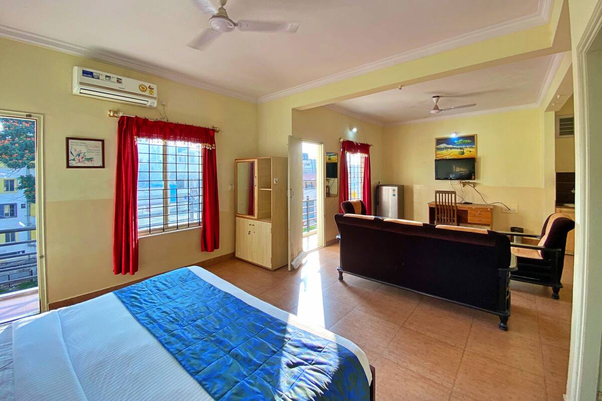 Suíte estúdio executiva, 1 cama King, para não fumantes | Comodidades do quarto