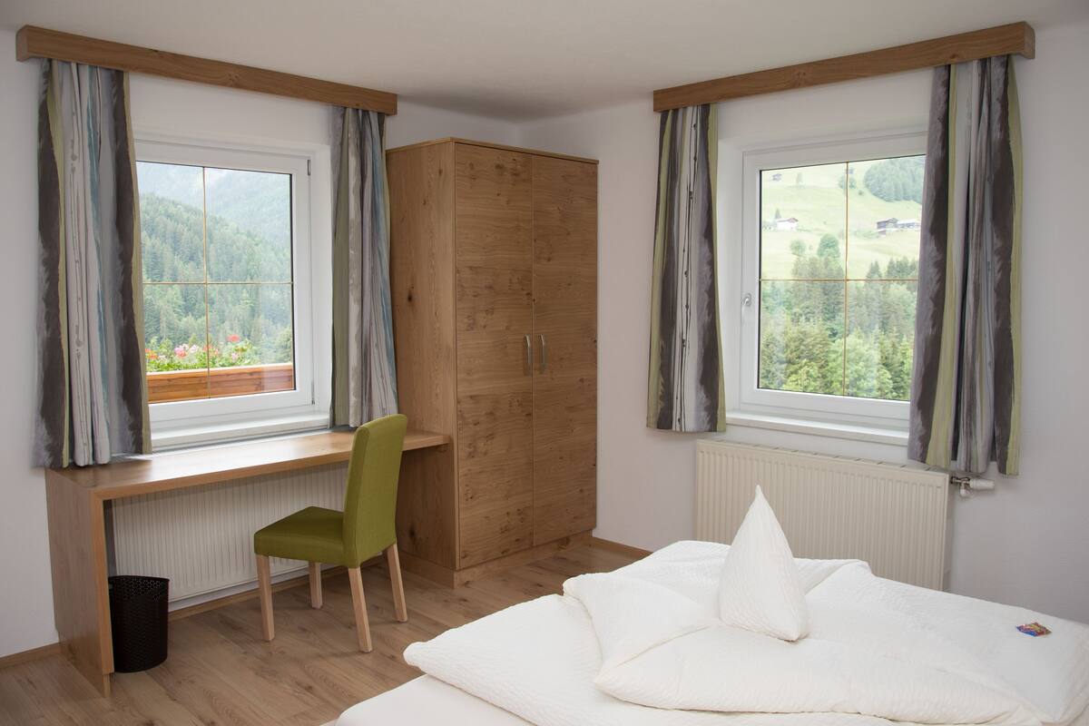 Comfort-Apartment, 3 Schlafzimmer, Küche, Bergblick