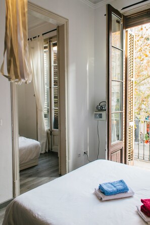 Junior Suite | In-room safe, individually decorated, individually furnished - ZOOROOMS Boutique GuestHouse (Barcelona)