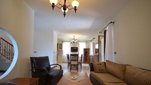 Villa, Pool View | Living room | LCD TV - Villa Turkuaz (Fethiye)