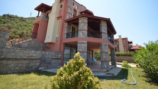 Front of property - Villa Lotus (Fethiye)
