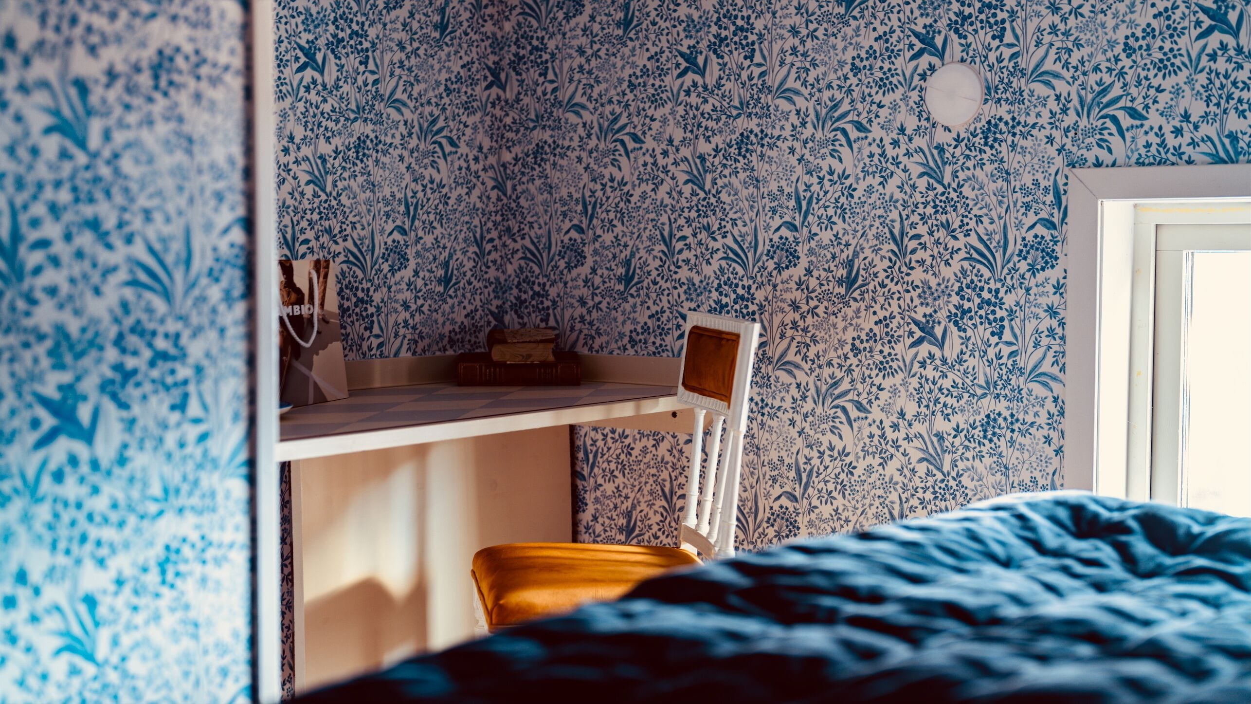 petit | 1 bedroom, individually decorated, individually furnished, free wifi