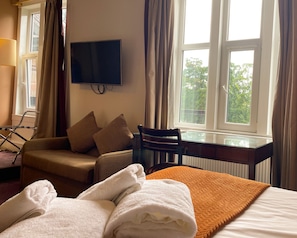 Superior-Doppel- oder -Zweibettzimmer | 1 Schlafzimmer, hochwertige Bettwaren, Tempur-Pedic-Betten