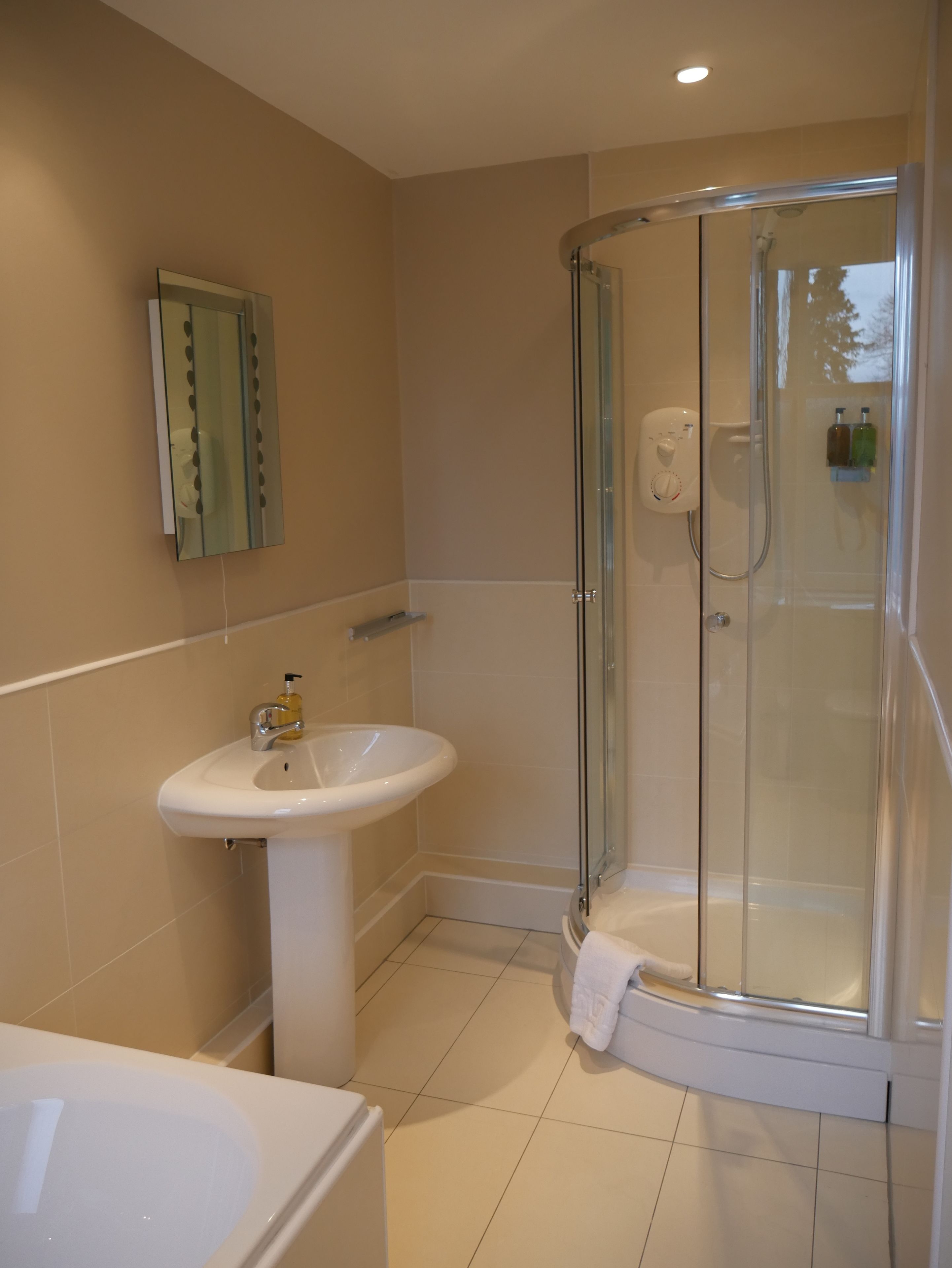 family room | bathroom shower