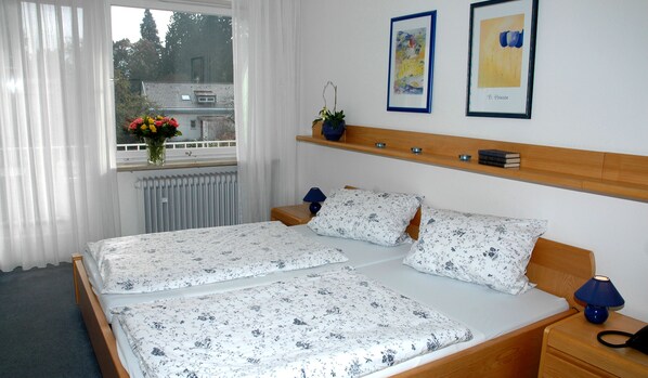 Desk, iron/ironing board, free WiFi, bed sheets