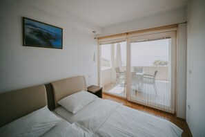 Apartemen Comfort, 2 kamar tidur, Bebas Asap Rokok, pemandangan laut | 2 kamar tidur, seprai premium, kedap suara, dan setrika/meja setrika