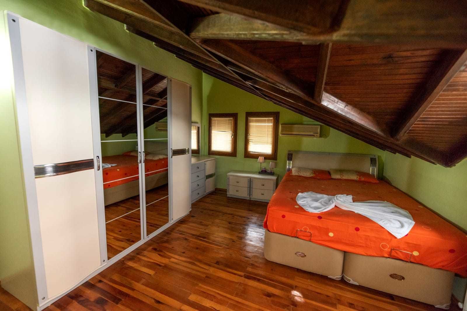 Villa, Pool View | 4 bedrooms, desk, free WiFi, bed sheets