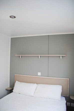 Bungalow, 2 Bedrooms | Laptop workspace, free WiFi - Camping Puzol (Puzol)