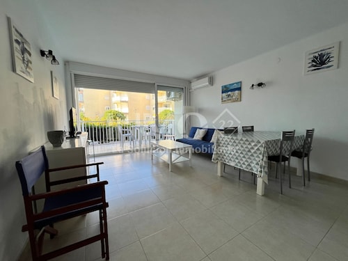 Apartamento Polux Vista Mar - 100A