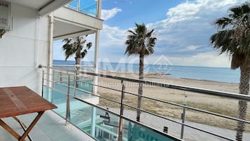 Apartment, 1 Bedroom | Terrace/patio