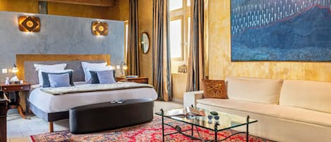 Junior suite | 1 slaapkamer, luxe beddengoed, een kluis op de kamer