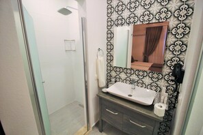 Ducha, secador de pelo