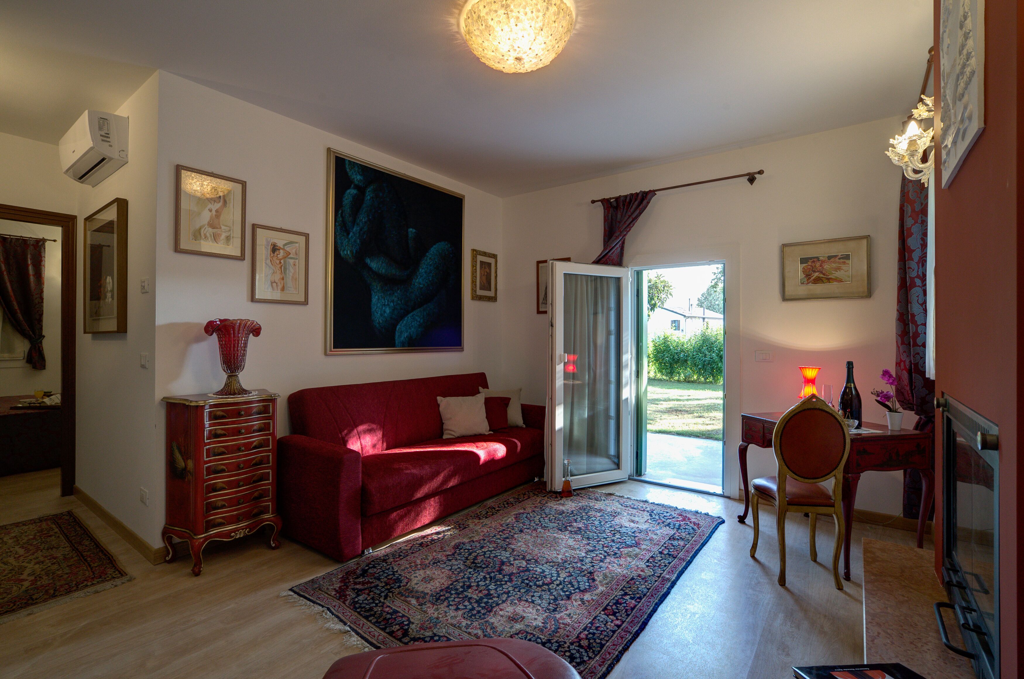 Luxury Suite, 1 Bedroom, Ensuite, Park View | Frette Italian sheets, premium bedding, pillowtop beds