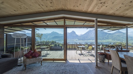 Penthouse (Figaro) | Terrace/patio