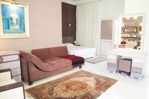 Classic Villa, 3 Bedrooms, Non Smoking