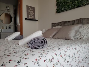 Apartment, 3 Bedrooms, Balcony, Park View | 3 bedrooms, down duvets, blackout curtains, soundproofing - River Park Valencia (Mislata)