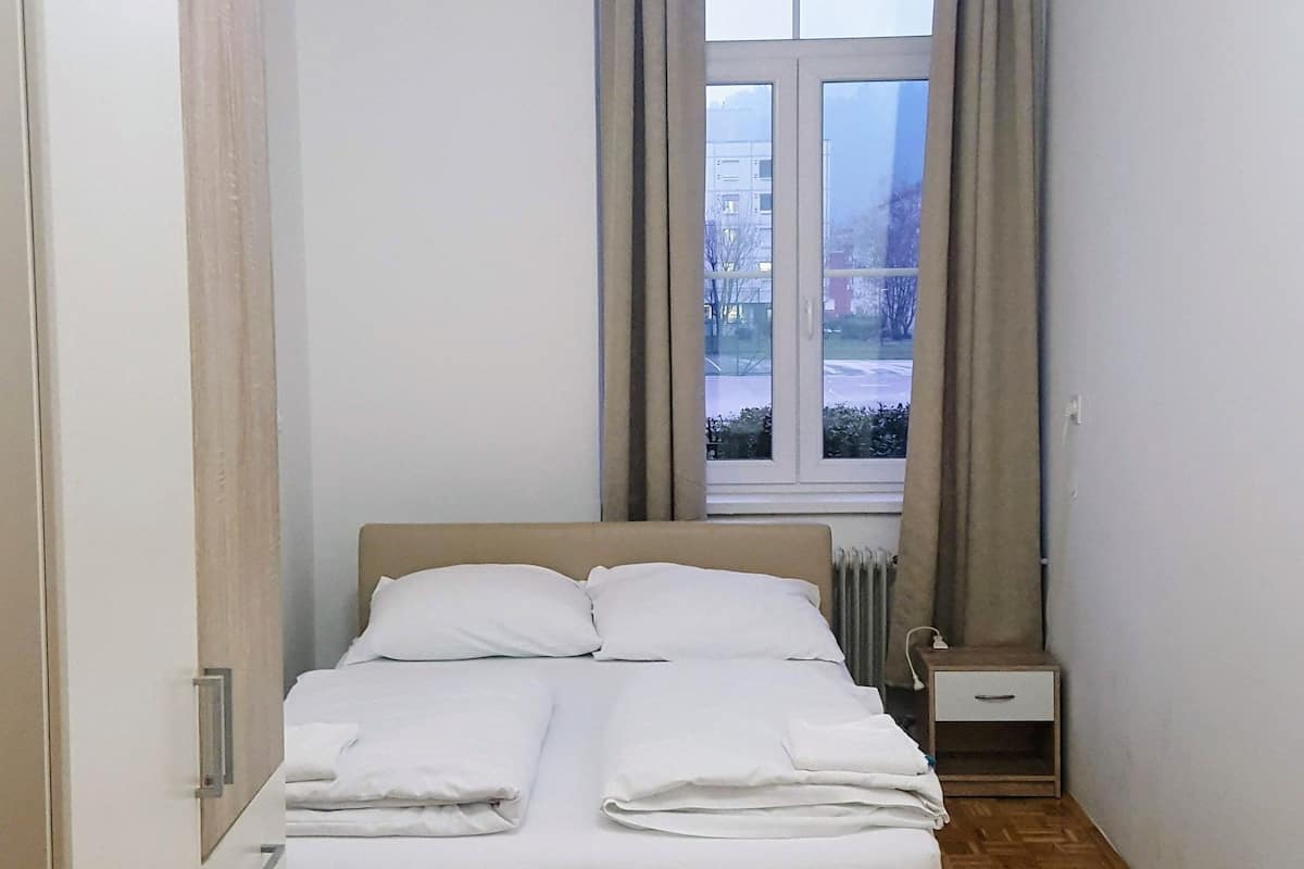 Twin Room, Shared Bathroom