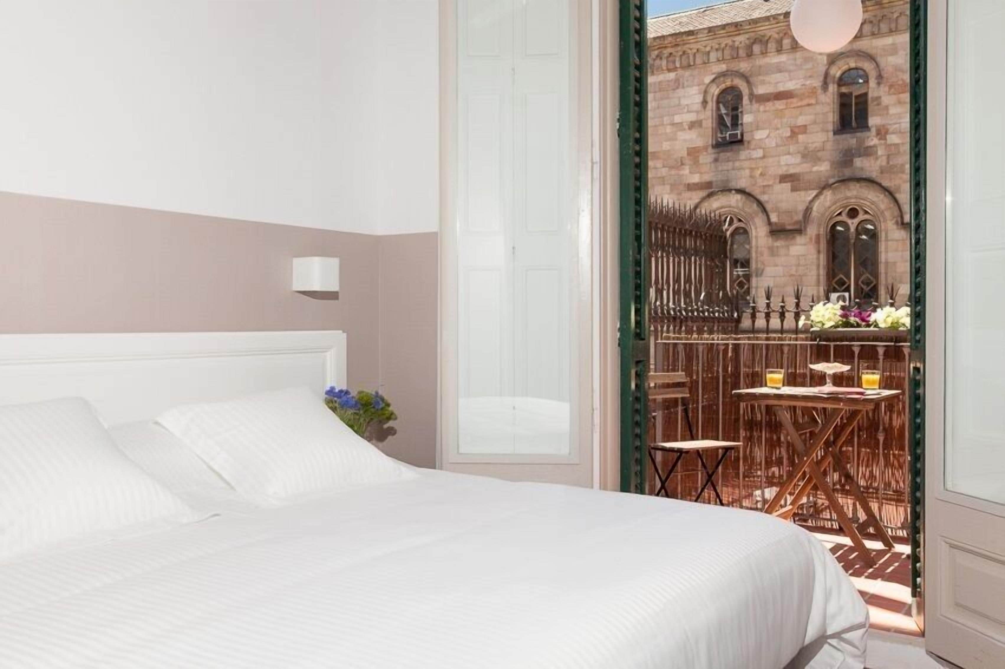 Superior Double Room, Terrace | Soundproofing, iron/ironing board, rollaway beds, free WiFi