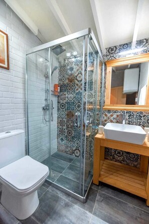 Villa | Bathroom | Shower, hair dryer - Villa Keops (Fethiye)