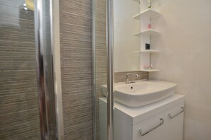 Bathroom - Villa 8013 (Fethiye)