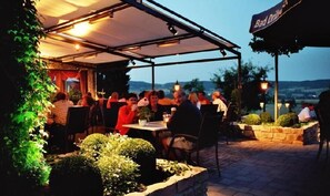 Ristorazione all'aperto