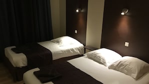 Room - La Châtaigneraie (Uzer)