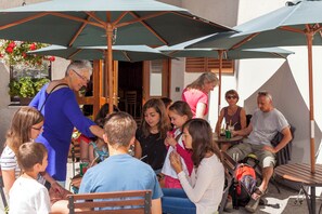 บาร์ (ในที่พัก)