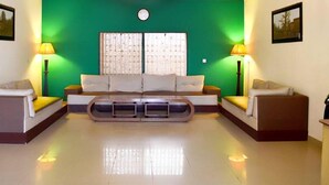 Unclassified image, 4 of 8, button - THE FIRST HOTEL MULTAN (Multan)