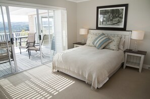 House, 3 Bedrooms | 3 bedrooms, iron/ironing board, free cribs/infant beds, WiFi - 3 Nantucket (Knysna)